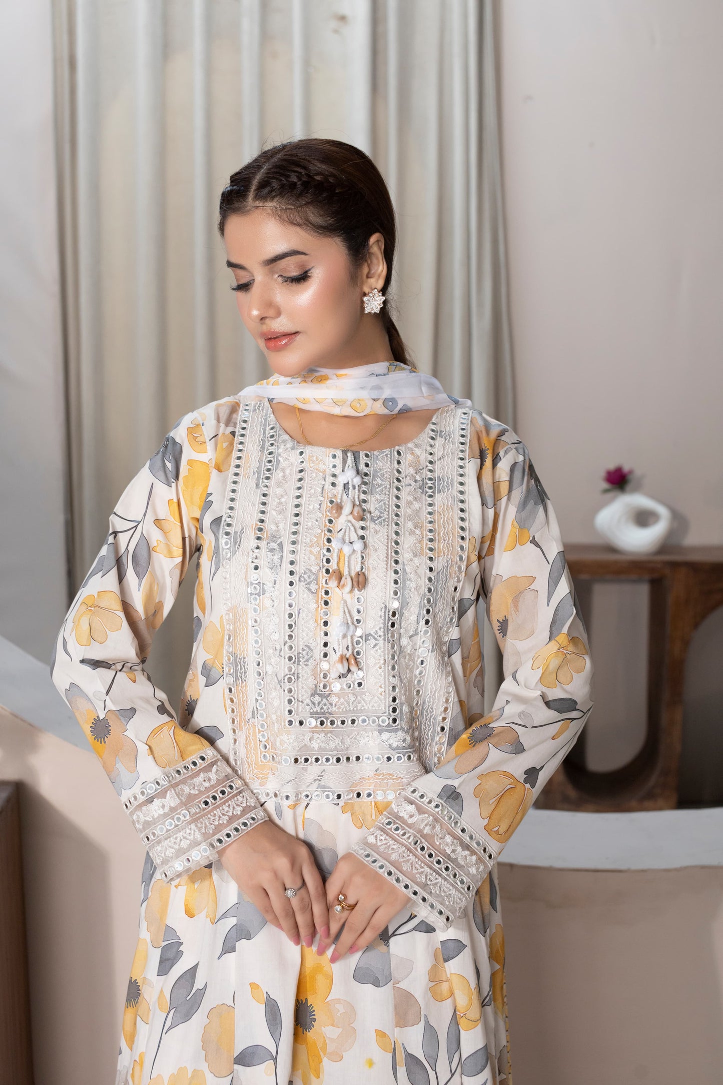 MH001 lawn fancy frock style with lawn dopatta 3pc embroidery ladies suit