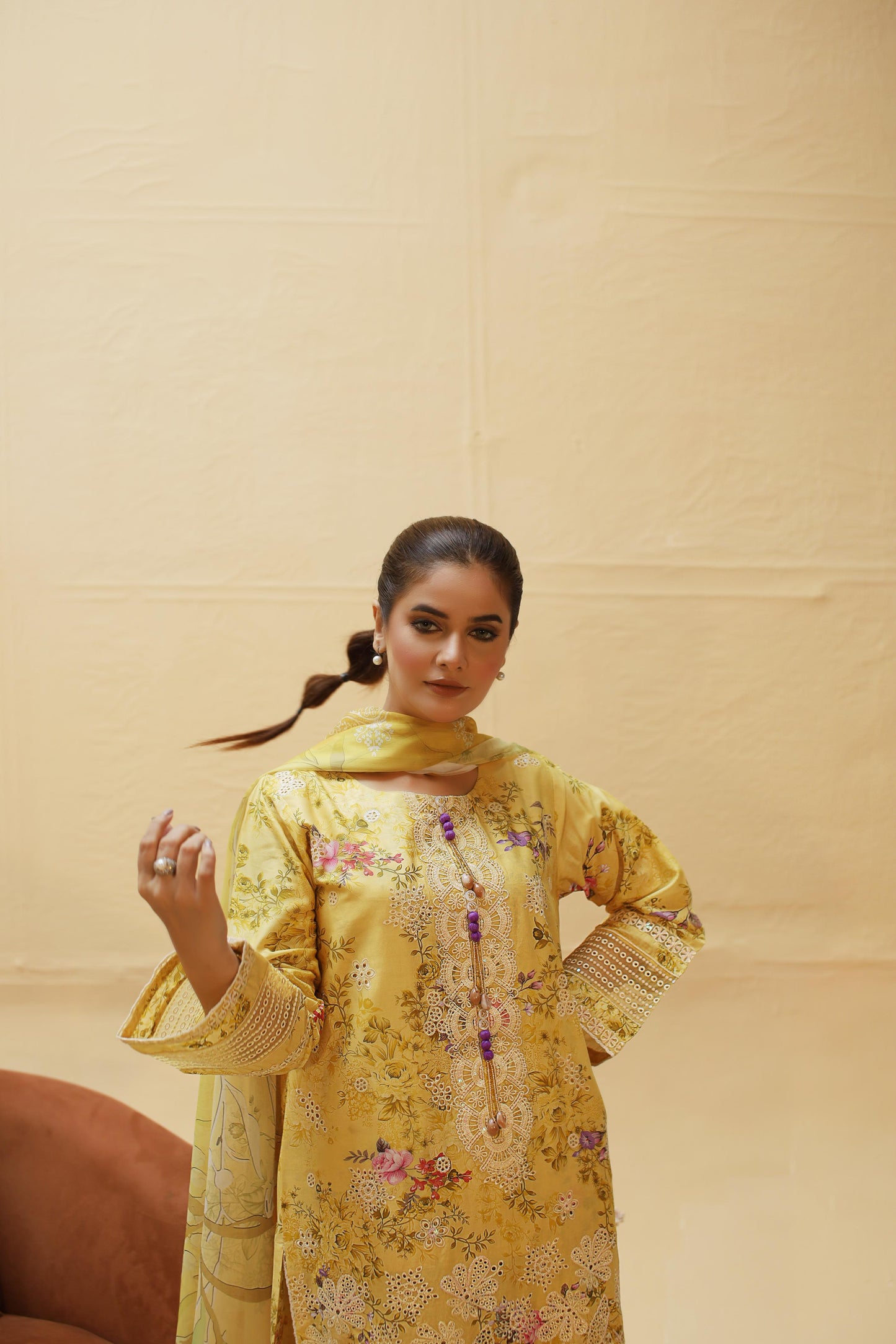 QG Mr Haroon ladies suit 3pc code 10A by threads or buttons